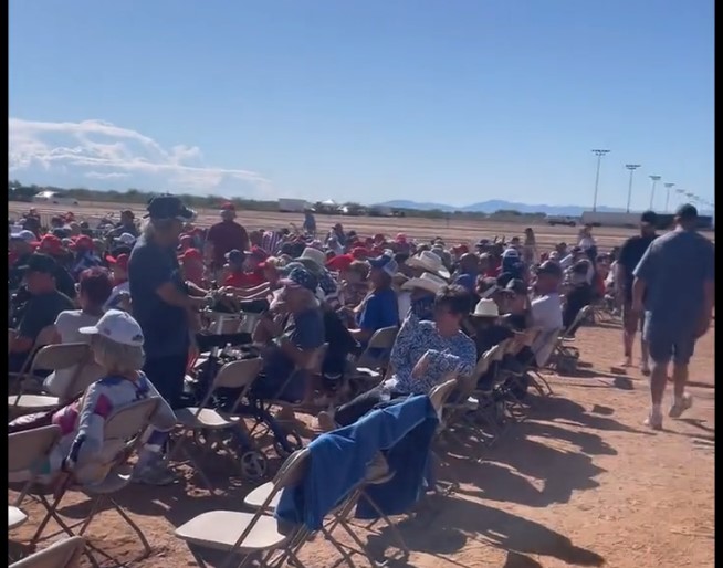 trump-reduced-to-holding-arizona-rally-in-the-middle-of-a-dirt-field
