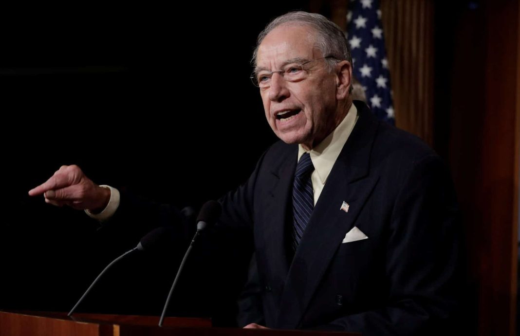 a-huge-upset-could-be-brewing-in-iowa-as-democrats-might-beat-sen.-chuck-grassley