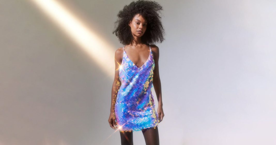 15-sequin-dresses-to-sparkle-in-this-new-year’s-eve