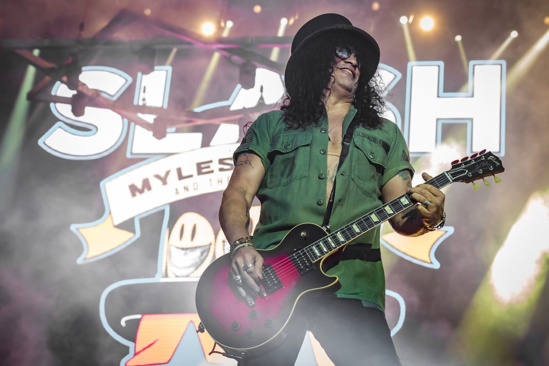 no,-slash’s-riff-for-“sweet-child-o’-mine”-wasn’t-just-a-guitar-warmup