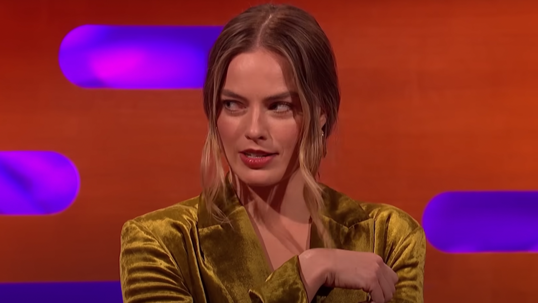 apparently-it’s-ridiculous-that-actor-margot-robbie-likes-heavy-metal