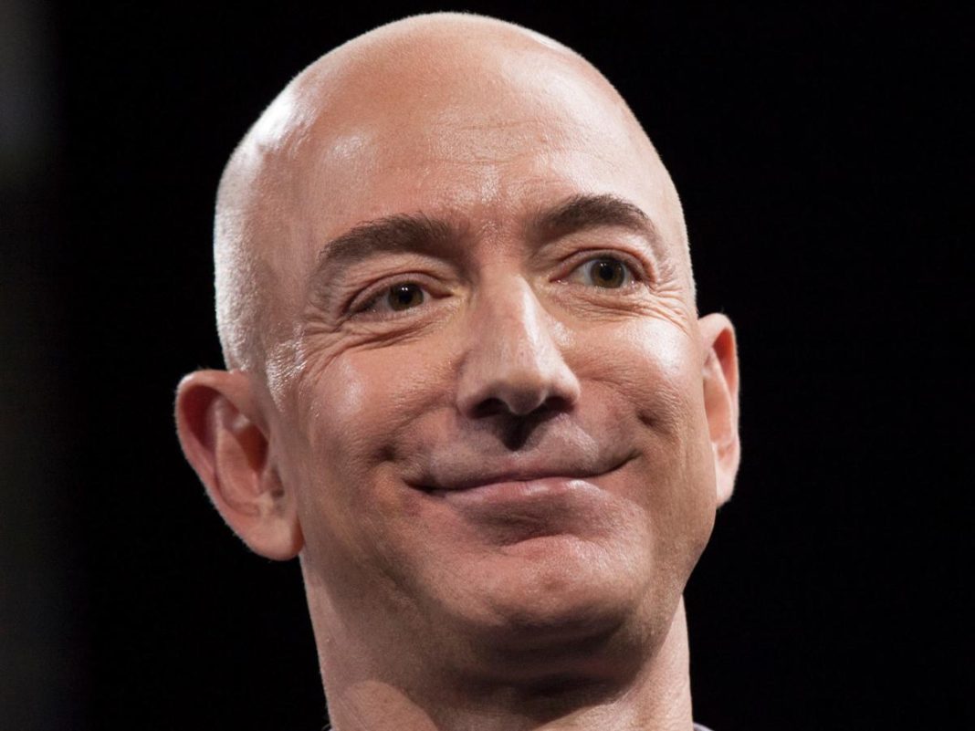 jeff-bezos-bought-amazon-stock-for-the-first-time-in-more-than-2-decades-he-may-be-engaging-in-elon-musk-style-trolling.