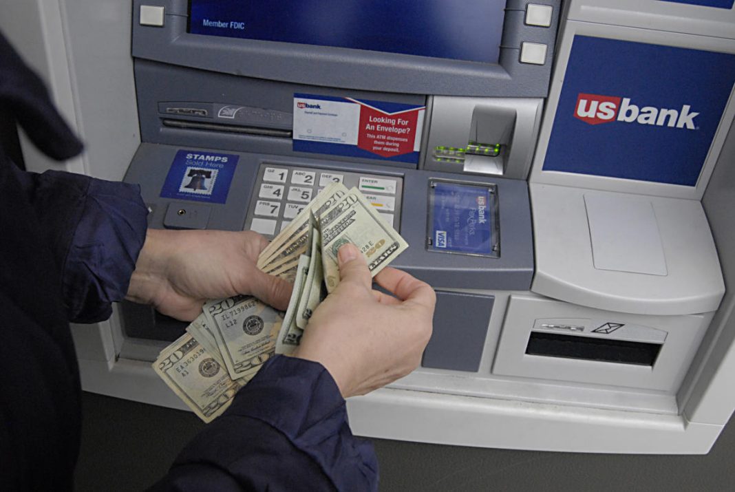 workers-are-still-raiding-their-retirement-savings-at-record-rates