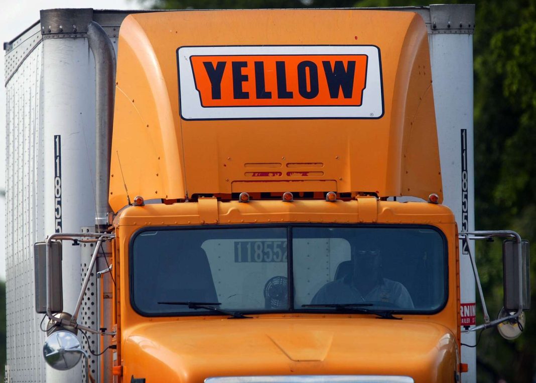 trucking-company-yellow-filing-for-bankruptcy-amid-union-standoff-and-$1.3b-debt