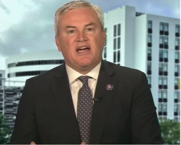 james-comer-humiliates-himself-hyping-bogus-biden-bribery-‘evidence’