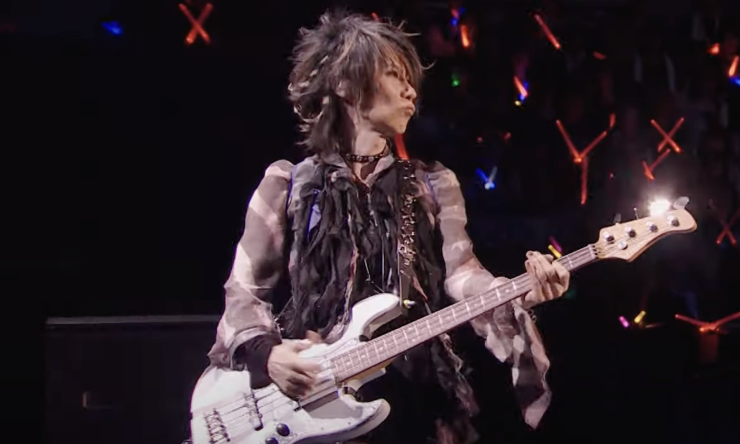 yoshiki-speaks-on-the-death-of-x-japan-bassist-heath