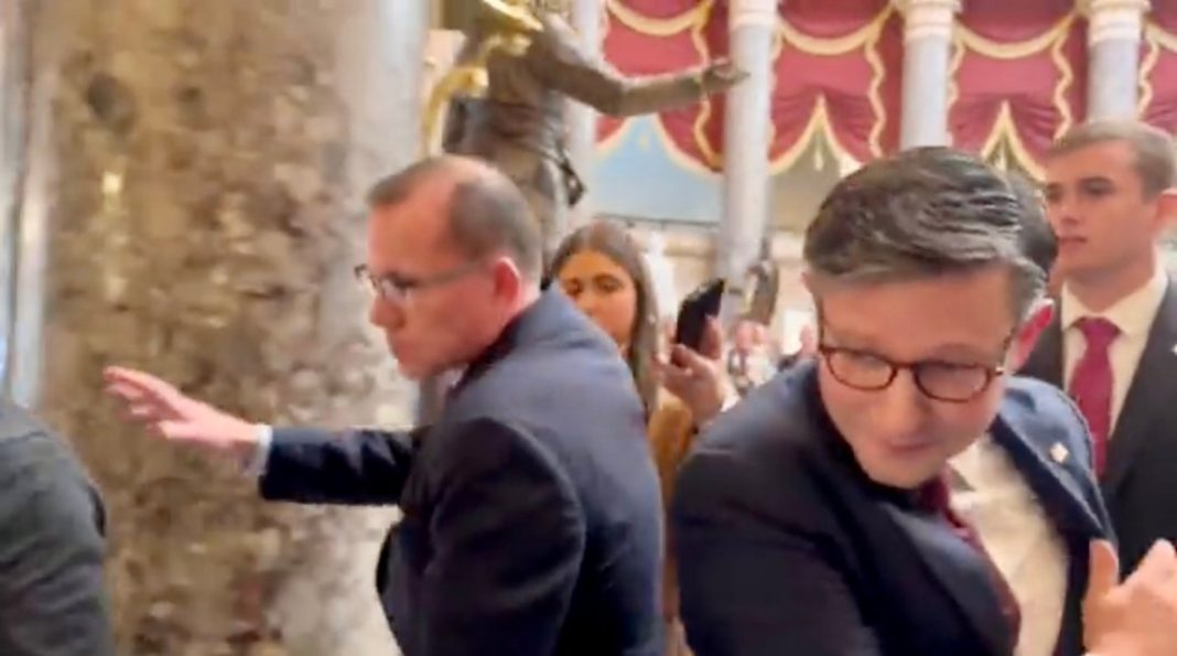 house-republicans-humiliate-themselves-by-rejecting-their-own-cr-approach