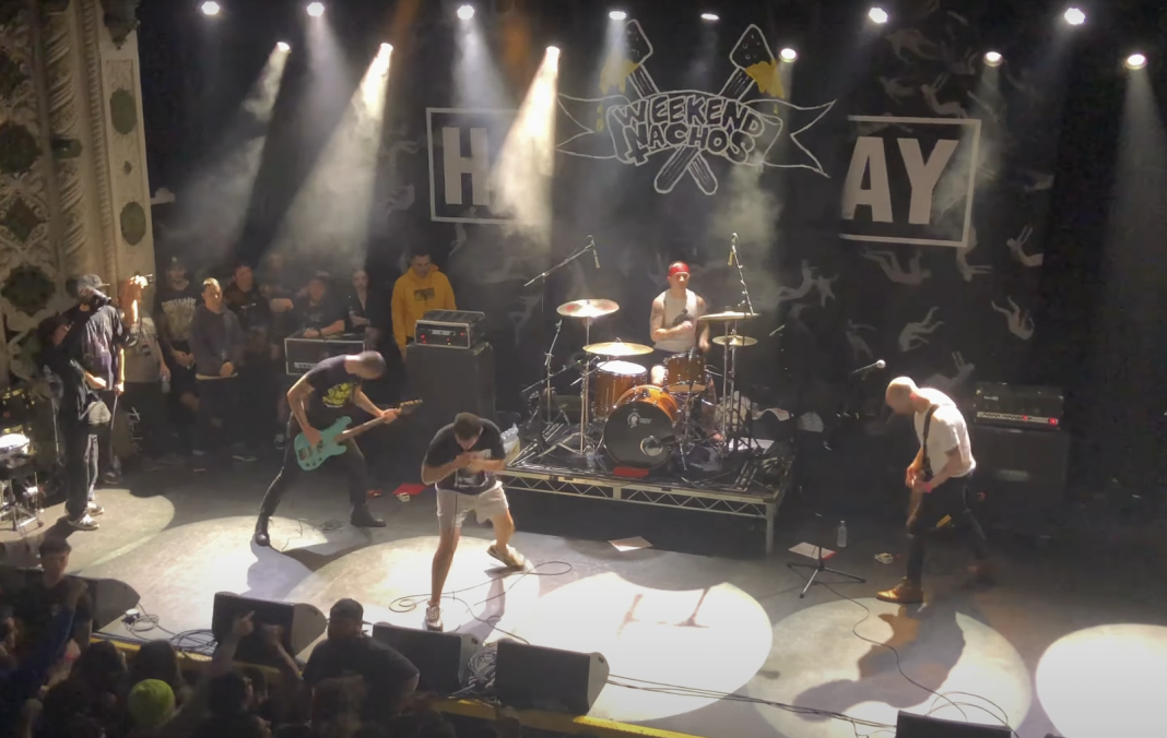 watch-weekend-nachos-first-show-in-six-years
