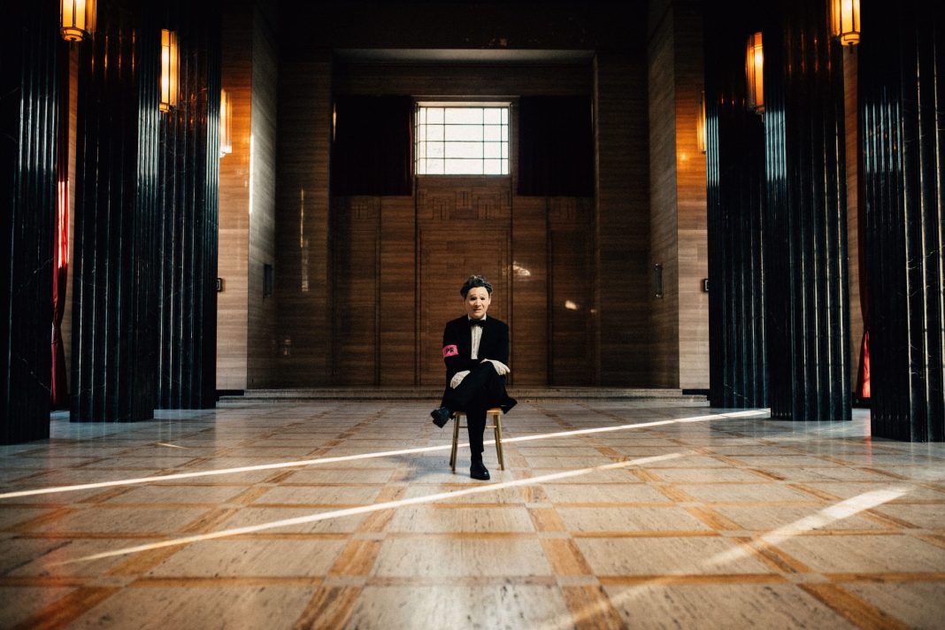 president-gets-interpretative-in-music-video-for-their-new-single,-“rage,”-and-announce-debut-ep